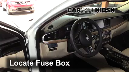 2017 Kia Cadenza Limited 3.3L V6 Fusible (intérieur) Contrôle